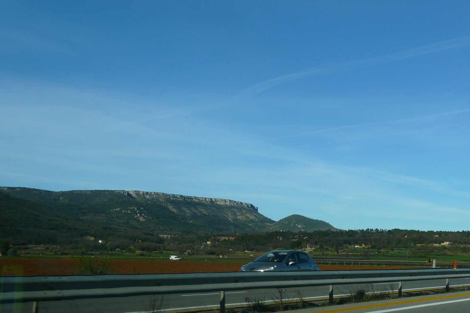 รูปถ่าย ฝรั่งเศส(France) เฟรนช์ริวิเอรา(French Riviera) ถนนจากเลอลุกไปแอ็กซ์(Le Luc to Aix Road) 2008-04 81
