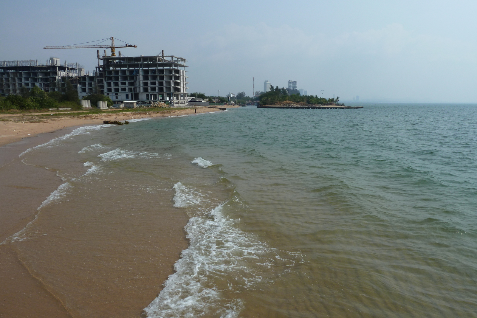 รูปถ่าย ไทย(Thailand) จอมเทียน(Jomtien) คอนโดลารอยัลบีช(La Royale Beach condo) 2011-02 39