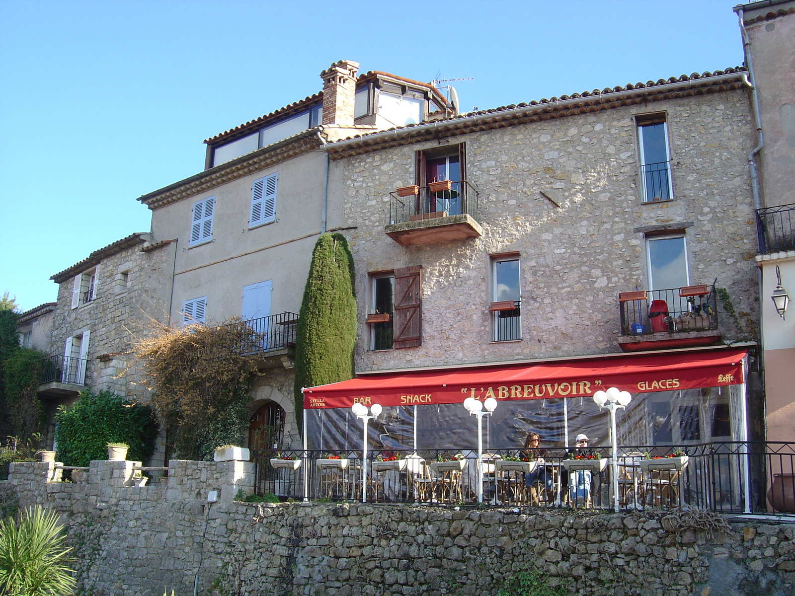 รูปถ่าย ฝรั่งเศส(France) มูแก็งส์(Mougins) 2006-02 19