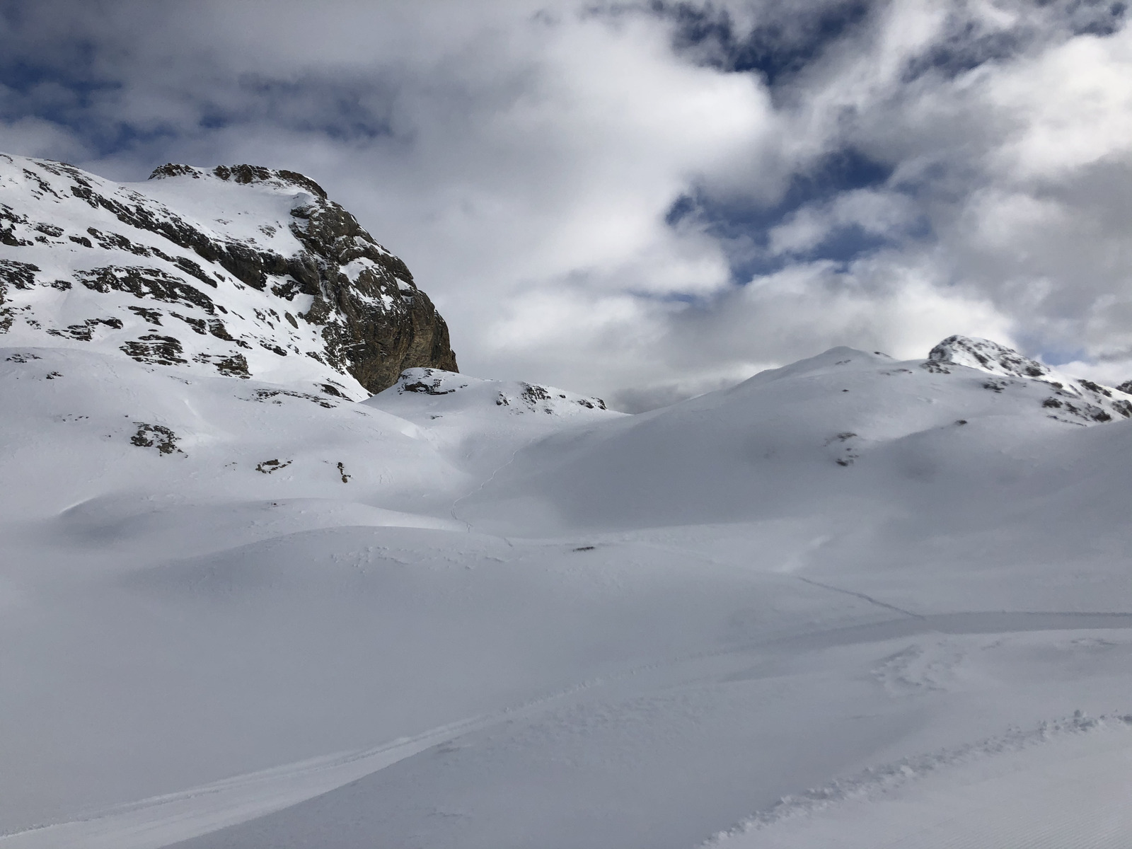 รูปถ่าย สวิสเซอร์แลนด์(Switzerland) ครองส์-มงตานา(Crans Montana) 2020-12 330