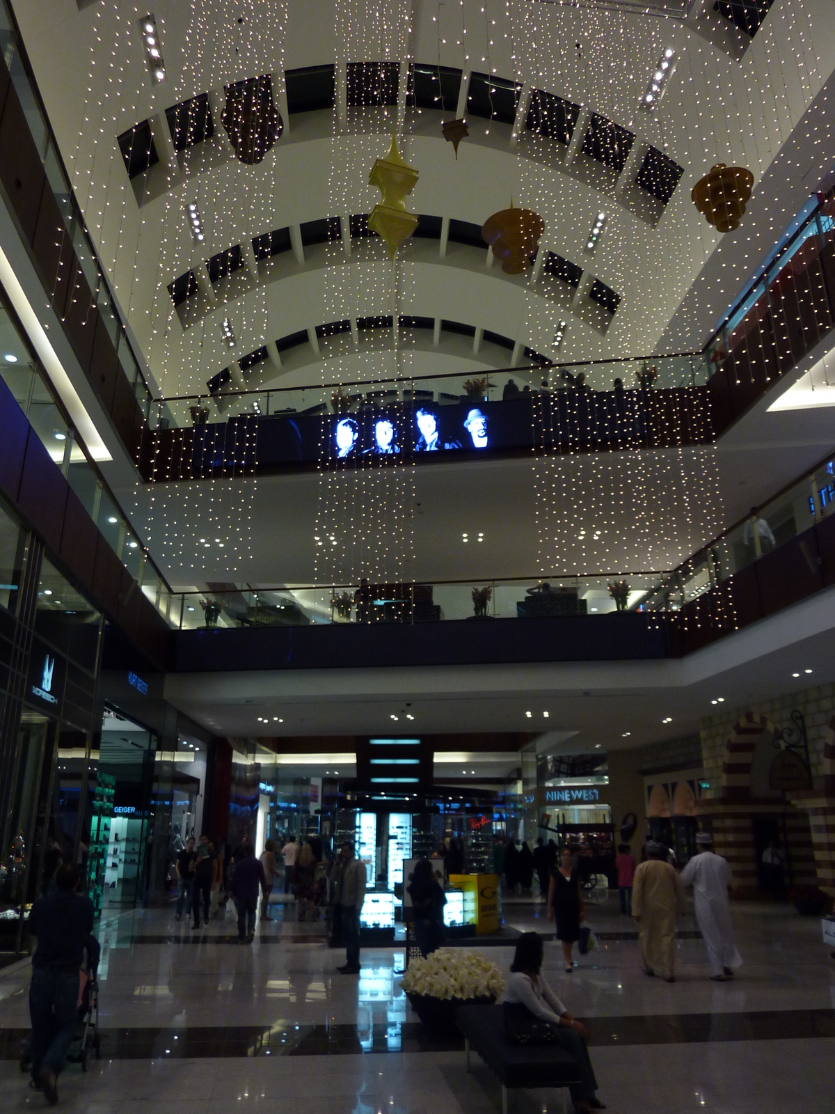 รูปถ่าย สหรัฐอาหรับเอมิเรตส์(United Arab Emirates) ดูไบ(Dubai) ดูไบมอลล์(The Dubai Mall) 2009-12 40