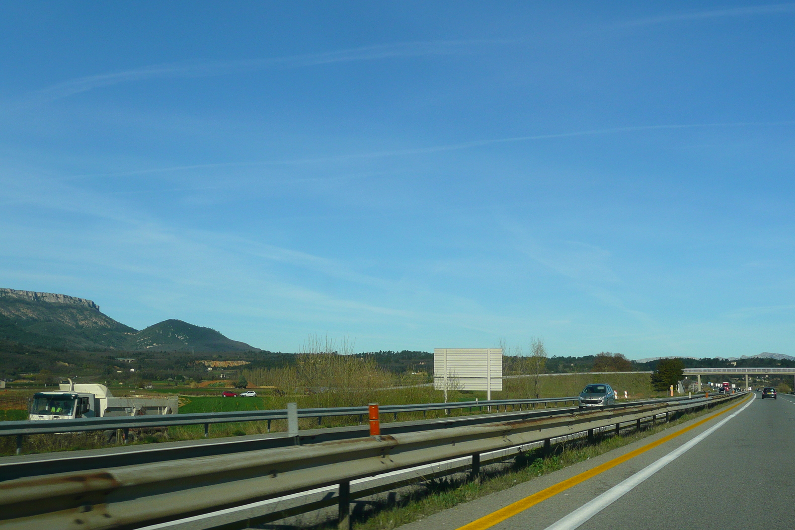 รูปถ่าย ฝรั่งเศส(France) เฟรนช์ริวิเอรา(French Riviera) ถนนจากเลอลุกไปแอ็กซ์(Le Luc to Aix Road) 2008-04 57