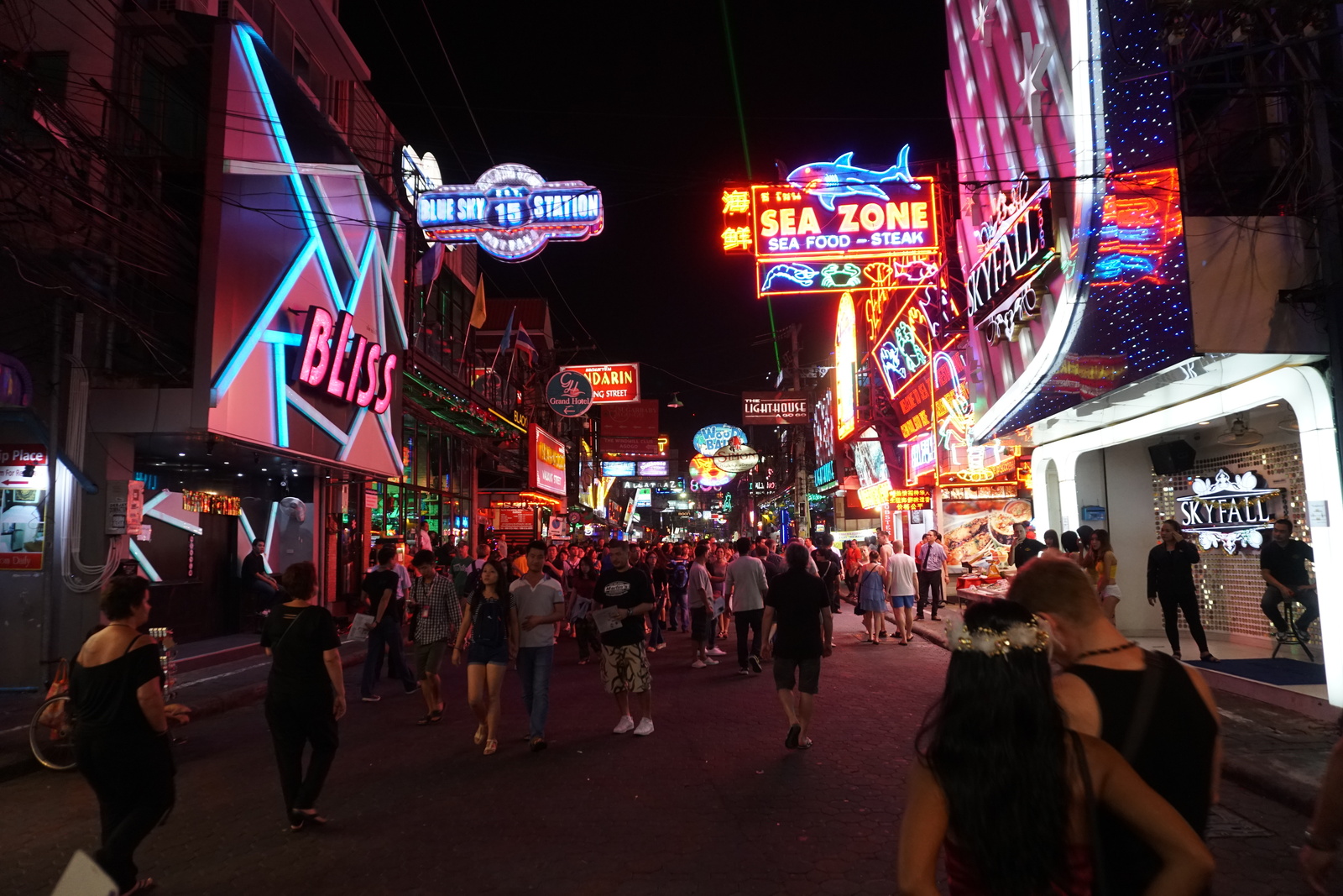 รูปถ่าย ไทย(Thailand) พัทยา(Pattaya) ถนนคนเดิน(Walking Street) 2016-12 5