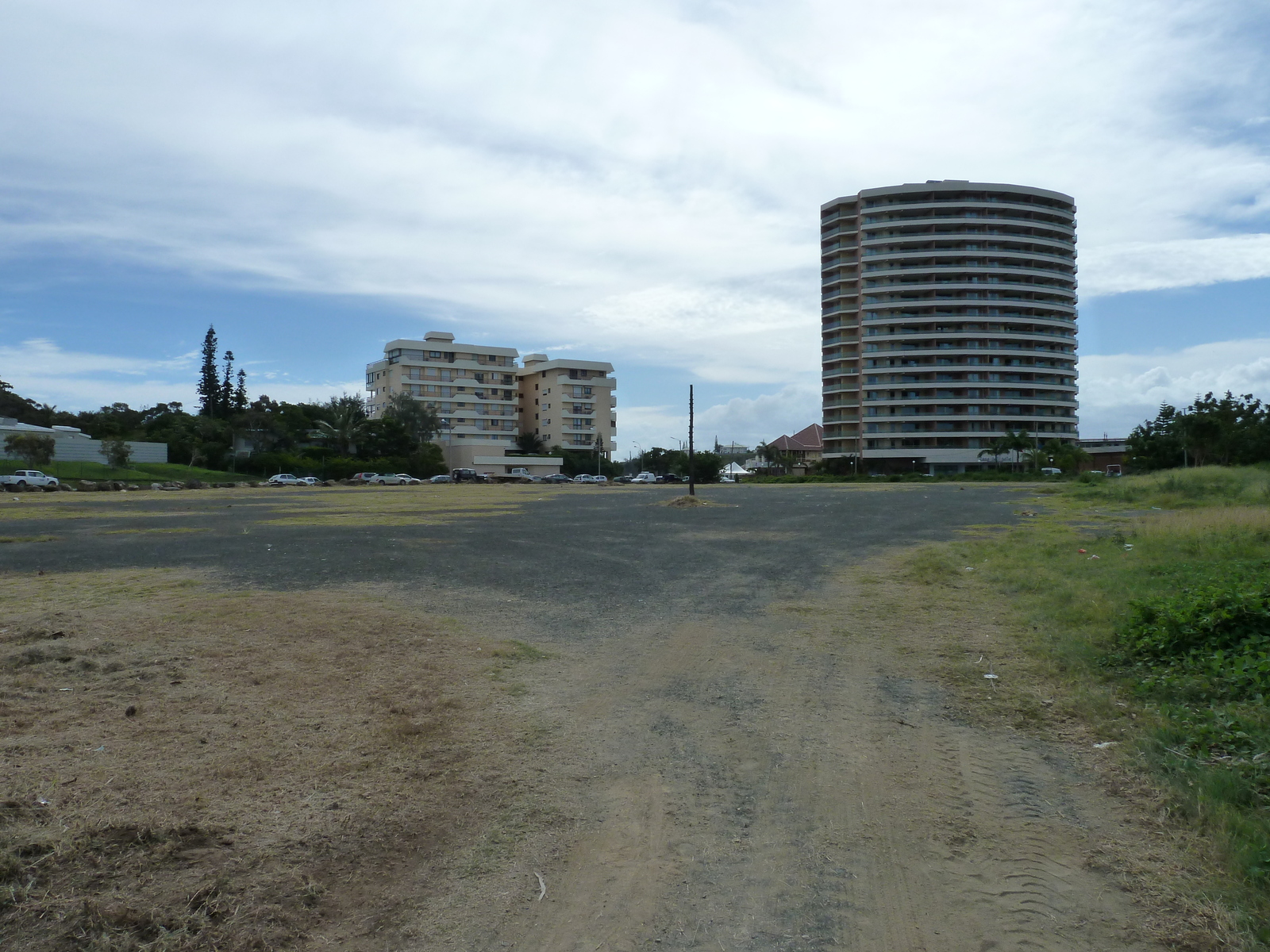 รูปถ่าย นิวแคลิโดเนีย(New Caledonia) นูเมอา(Noumea) อ่าวอ็องส์วาตา(Anse Vata) 2010-05 26