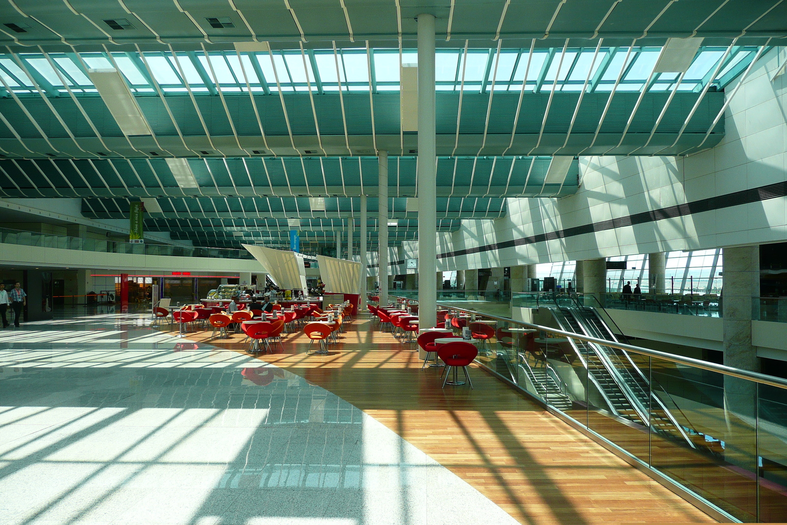 รูปถ่าย ตุรกี(Turkey) อังการา(Ankara) สนามบินเอเซนโบอา(Esenboga Airport) 2008-07 6