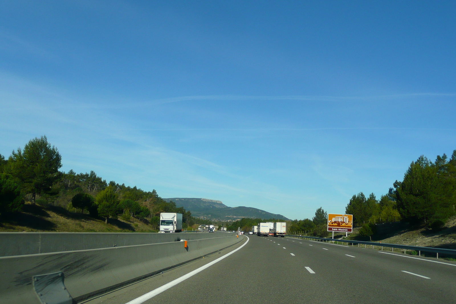 รูปถ่าย ฝรั่งเศส(France) เฟรนช์ริวิเอรา(French Riviera) ถนนจากเลอลุกไปแอ็กซ์(Le Luc to Aix Road) 2008-04 7