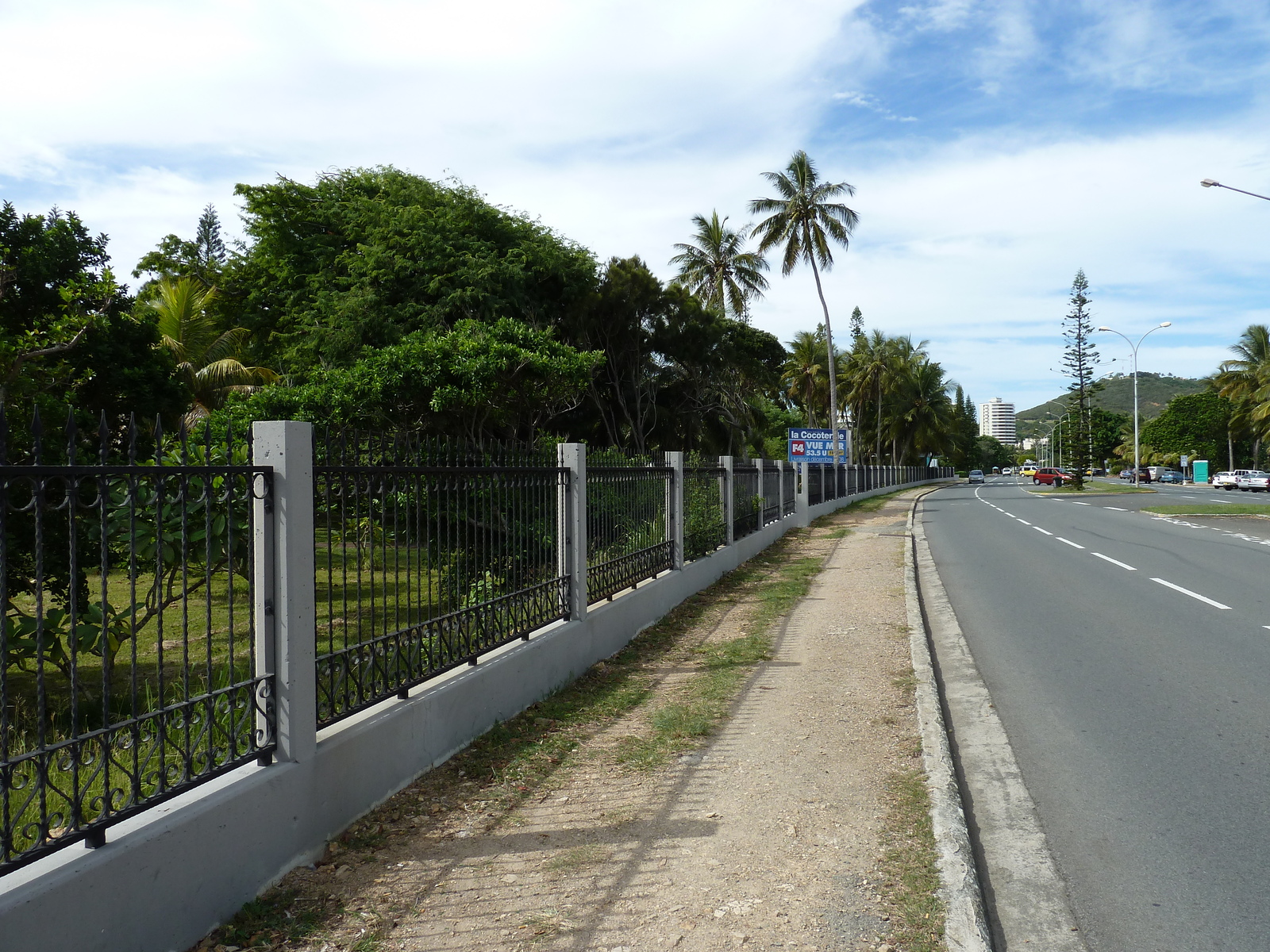 รูปถ่าย นิวแคลิโดเนีย(New Caledonia) นูเมอา(Noumea) อ่าวอ็องส์วาตา(Anse Vata) 2010-05 23