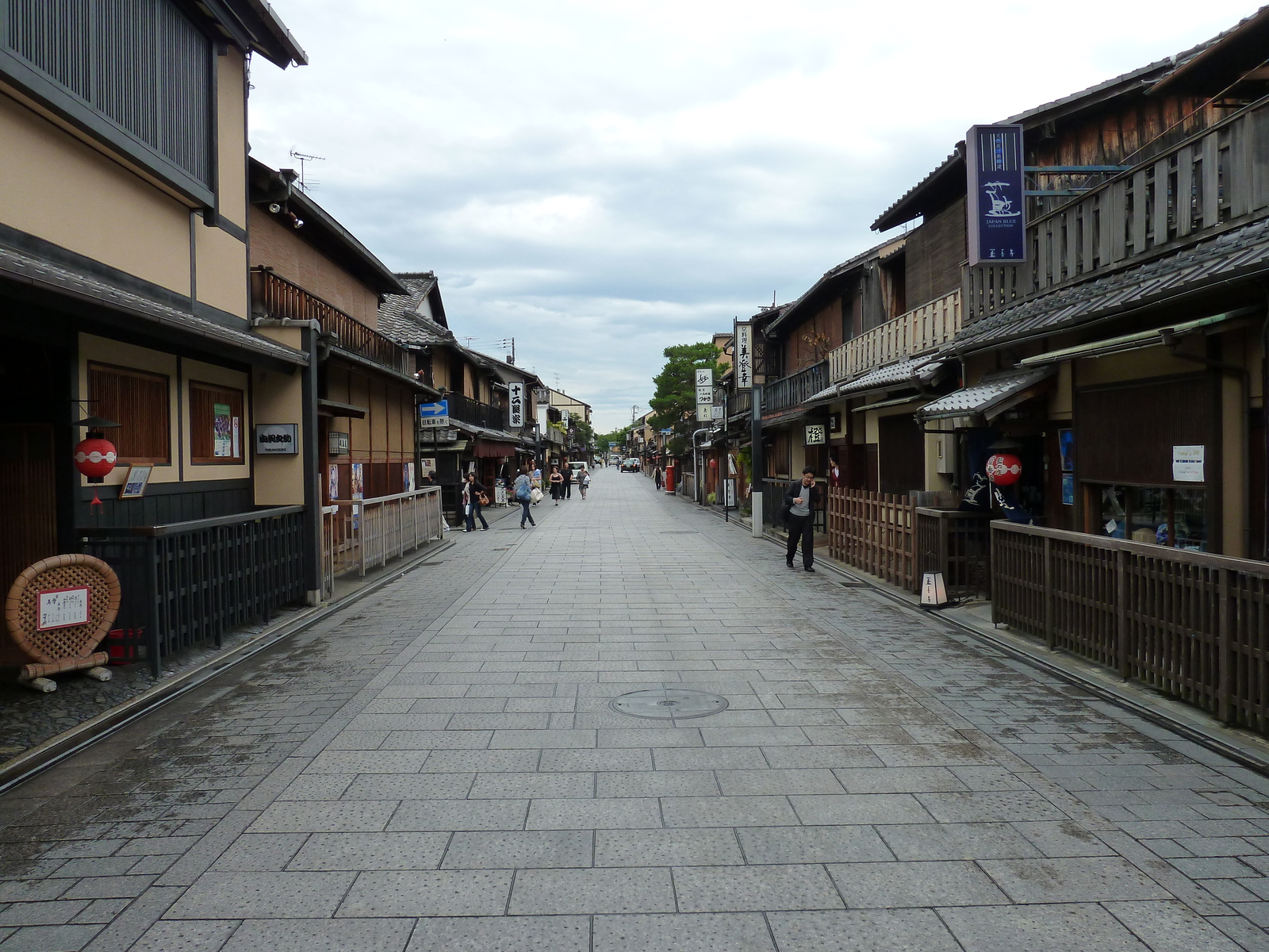 รูปถ่าย ญี่ปุ่น(Japan) เกียวโต(Kyoto) ถนนฮานามิโคจิ(Hanami koji) 2010-06 11