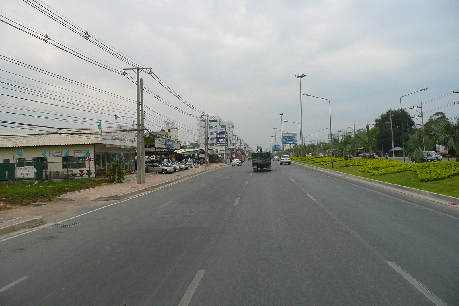 รูปถ่าย ไทย(Thailand) ชลบุรี(Chonburi) ถนนสุขุมวิท(Sukhumvit road) 2008-01 61
