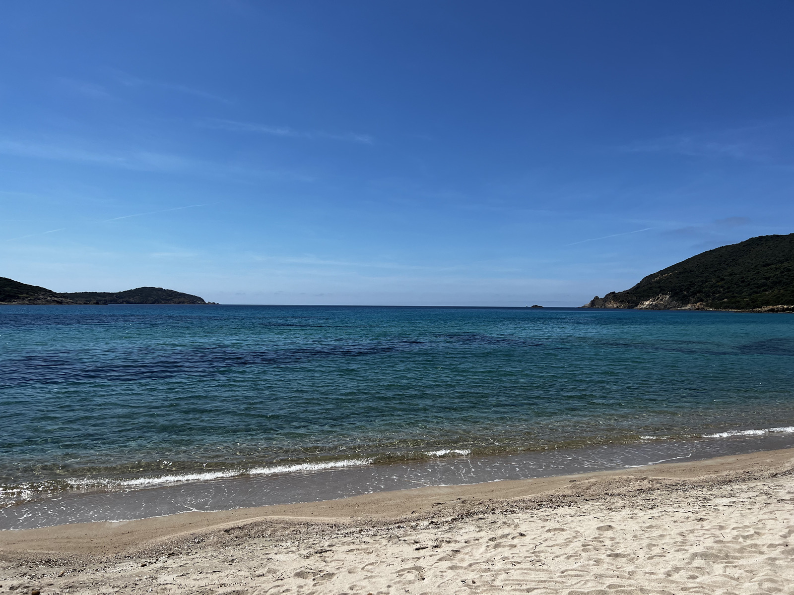 รูปถ่าย ฝรั่งเศส(France) คอร์สิคา(Corsica) หาดอาโรเน(Arone Beach) 2023-05 26