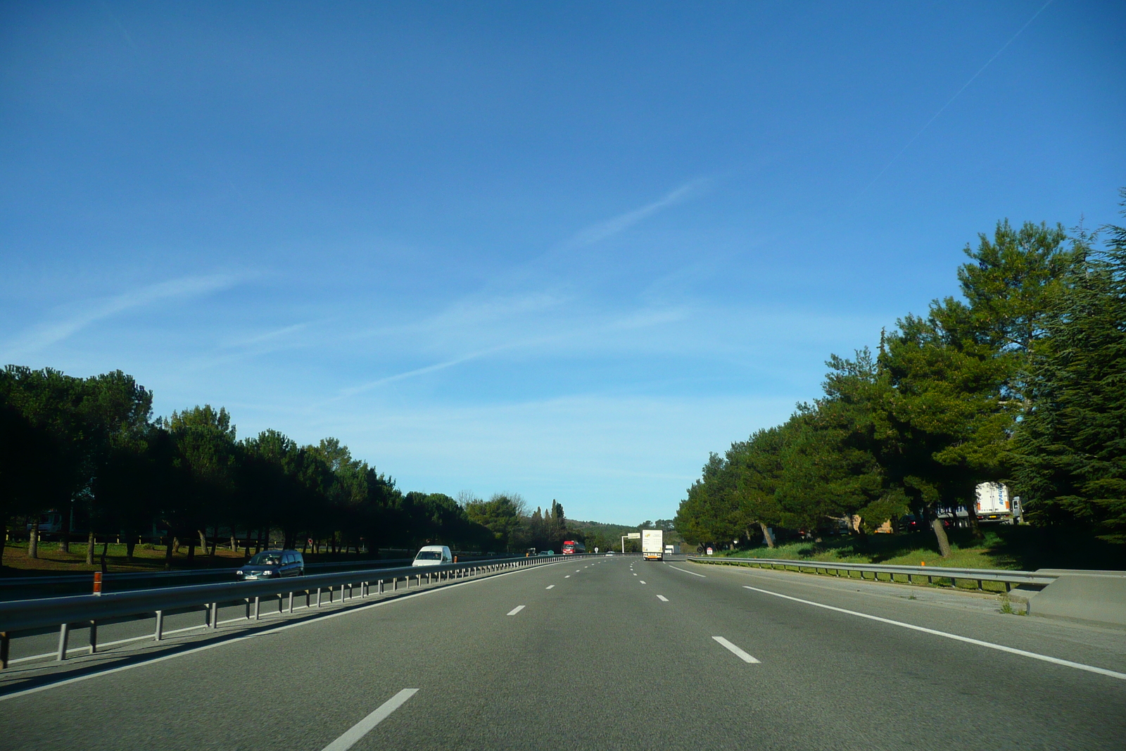 รูปถ่าย ฝรั่งเศส(France) เฟรนช์ริวิเอรา(French Riviera) ถนนจากเลอลุกไปแอ็กซ์(Le Luc to Aix Road) 2008-04 58