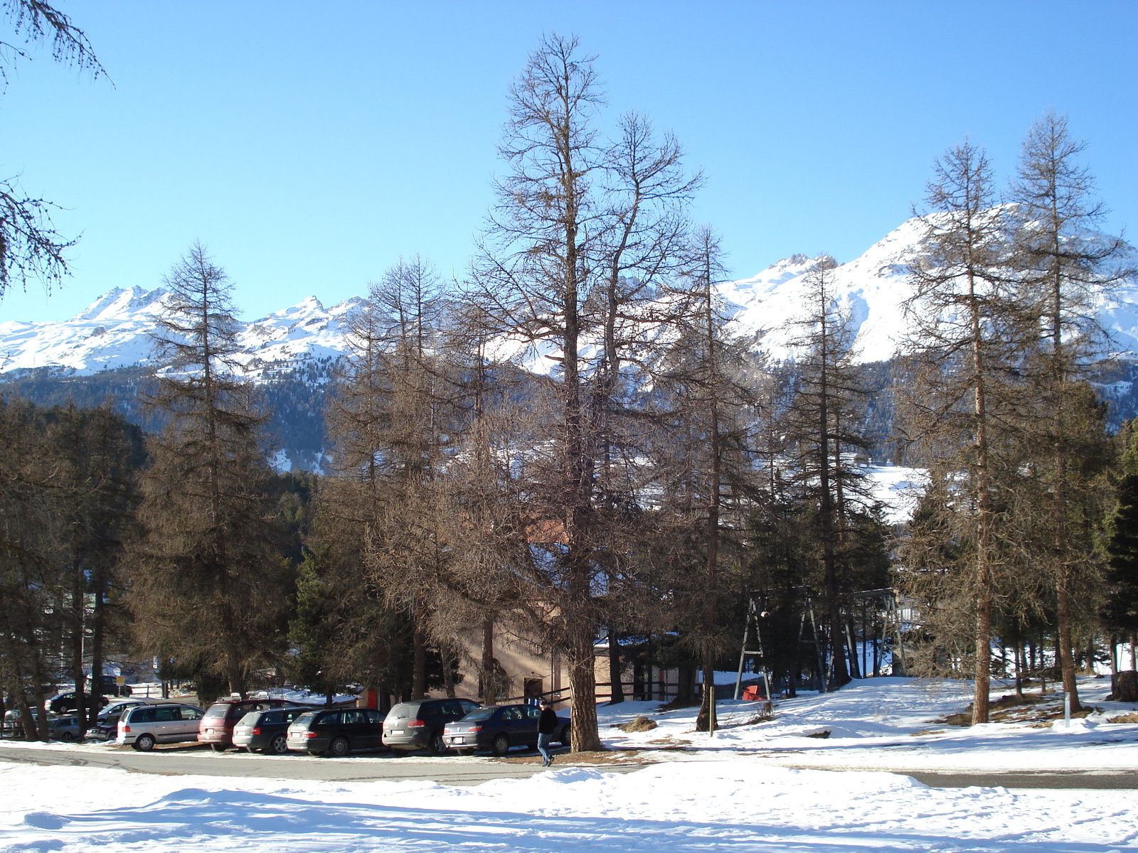รูปถ่าย สวิสเซอร์แลนด์(Switzerland) ถนนจากปอนเตรซีนาไปเซนต์มอริตซ์(Pontresina to St Moritz Road) 2007-01 6