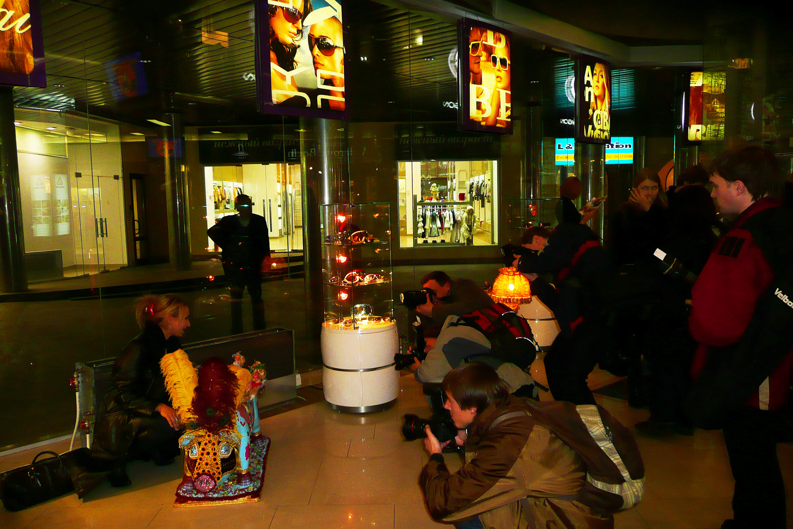 รูปถ่าย ยูเครน(Ukraine) เคียฟ(Kiev) ศูนย์การค้าอารีนาซิตี(Arena city) 2007-11 16