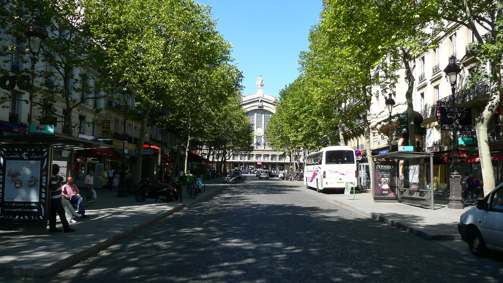 รูปถ่าย ฝรั่งเศส(France) ปารีส(Paris) ถนนลาฟาแย็ต(Rue La Fayette) 2007-08 31
