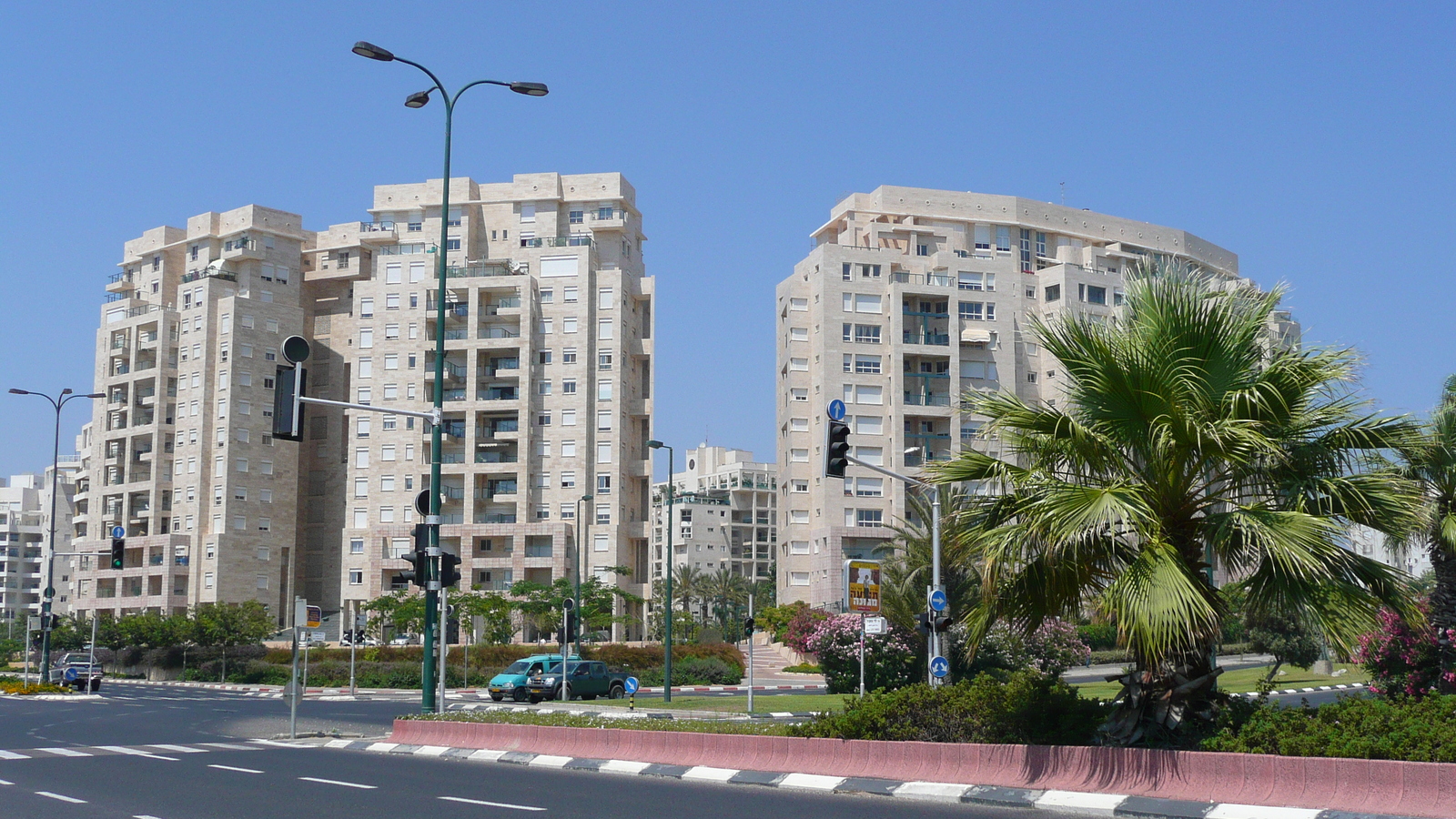 รูปถ่าย อิสราเอล(Israel) เทลอาวีฟ(Tel Aviv) เทลอาวีฟตอนเหนือ(North Tel Aviv) 2007-06 0