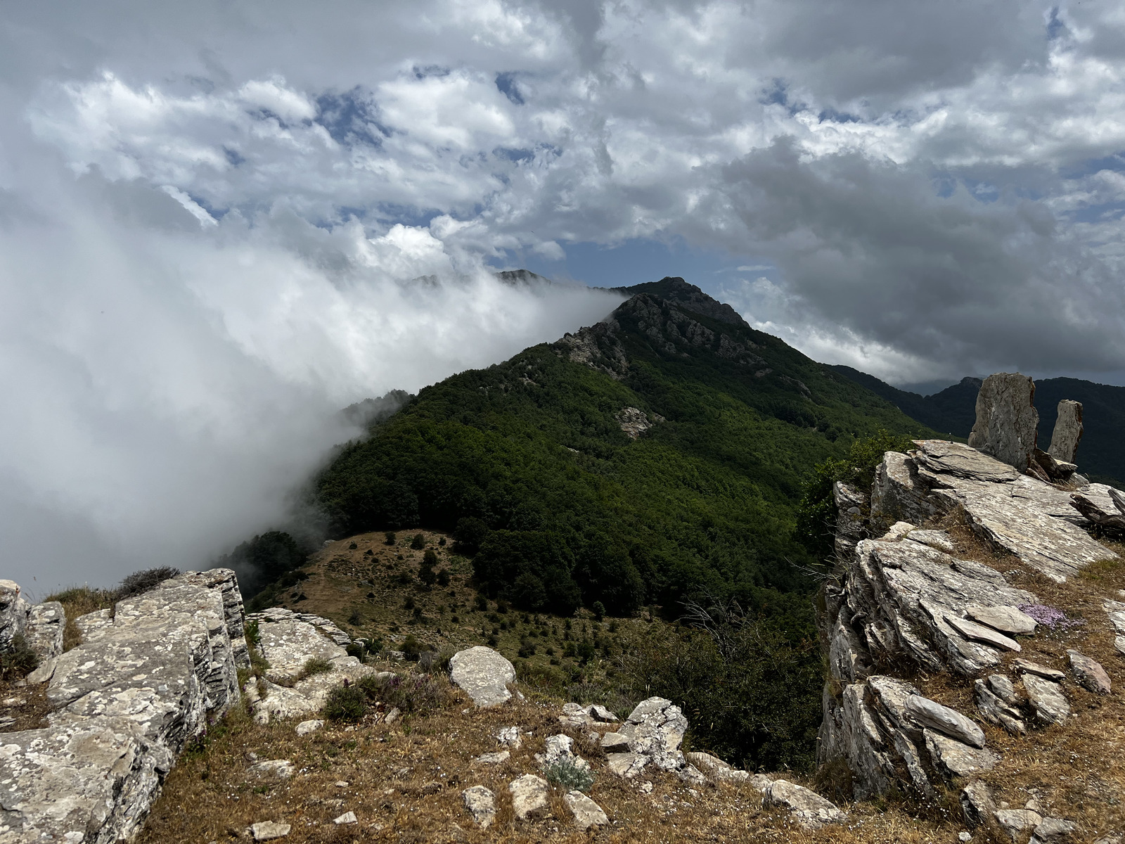 รูปถ่าย ฝรั่งเศส(France) คอร์สิคา(Corsica) ที่พักกัลเลรุชชู(Refuge de Callerucciu) 2022-06 18