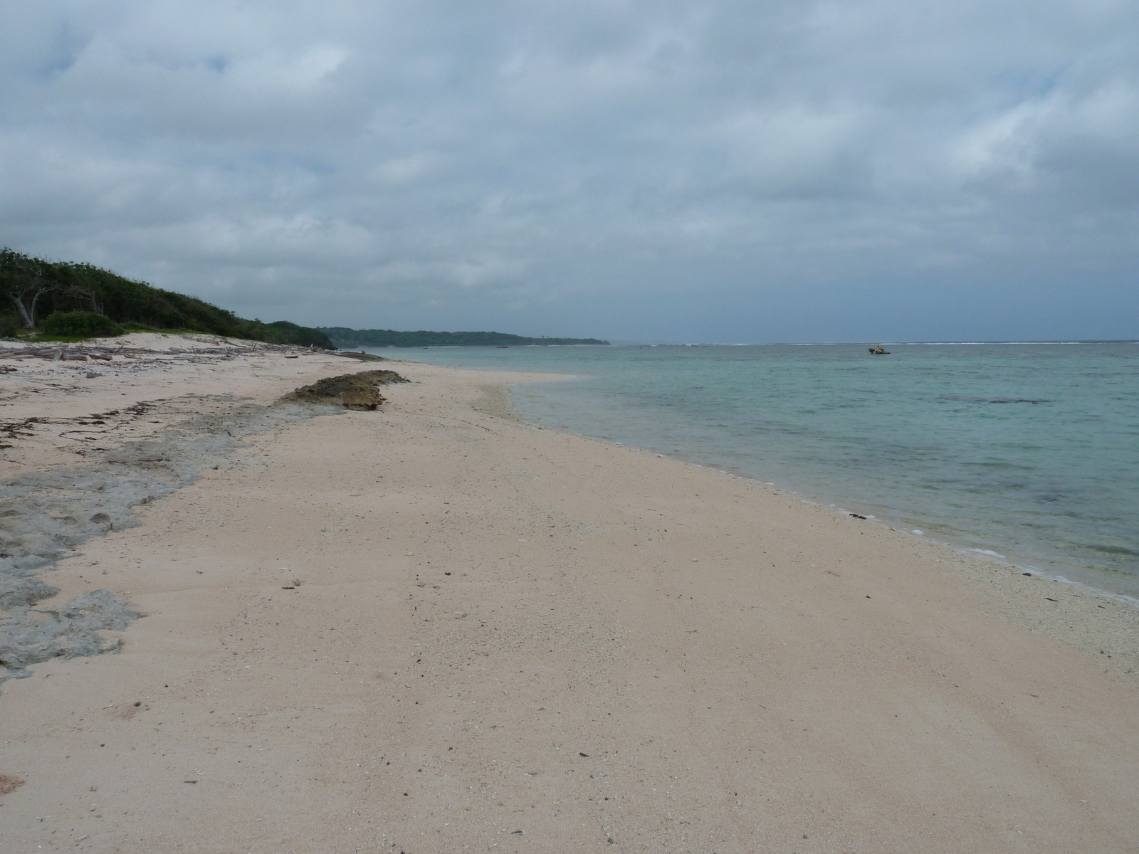 รูปถ่าย ฟิจิ(Fiji) ถนนจากนาดีไปนาตาโดลา(Nadi to Natadola road) 2010-05 114