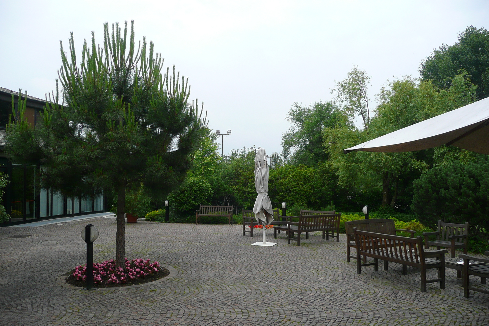 รูปถ่าย อิตาลี(Italy) มิลาน(Milan) โรงแรมคันทรีบอร์โรเมโอ(Country Hotel Borromeo) 2008-06 15