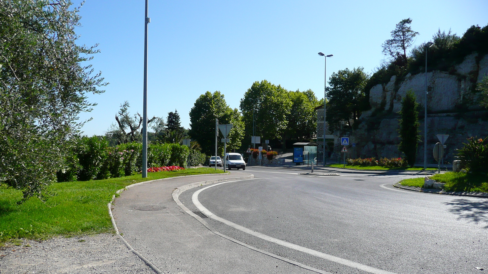 รูปถ่าย ฝรั่งเศส(France) ลาโกด(La Gaude) 2007-07 15