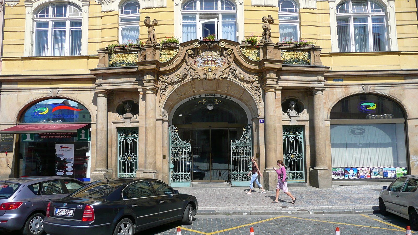 รูปถ่าย สาธารณรัฐเช็ก(Czech Republic) ปราก(Prague) จัตุรัสเมืองเก่าปราก(Staromestske namesti) 2007-07 19