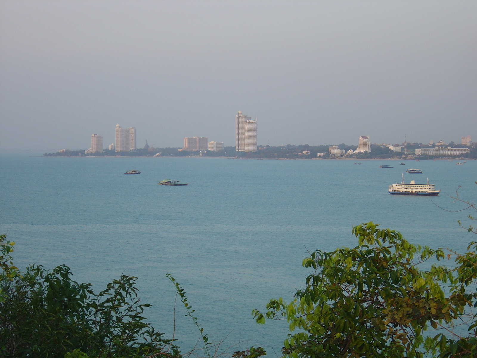 รูปถ่าย ไทย(Thailand) พัทยา(Pattaya) 2004-12 17