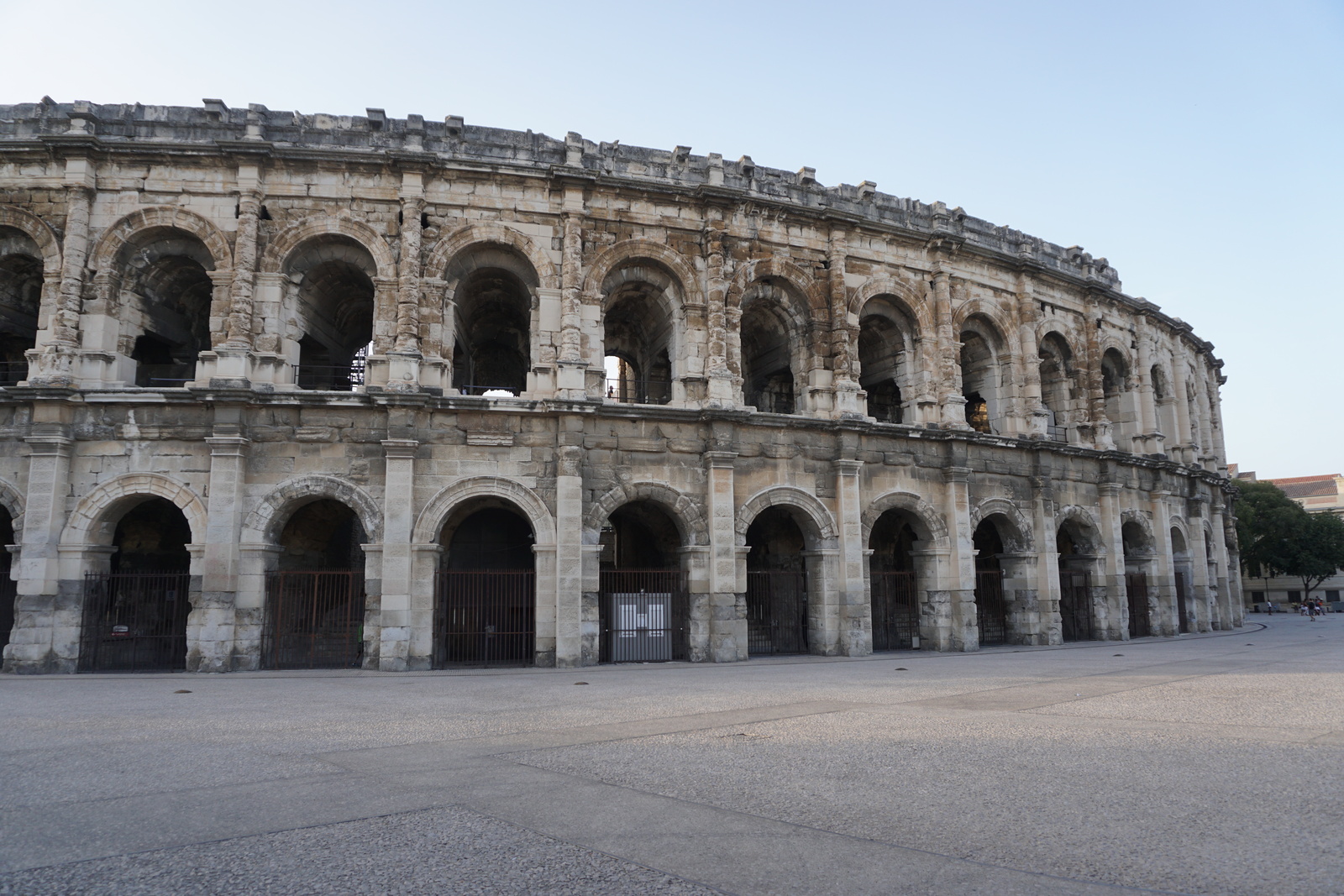 รูปถ่าย ฝรั่งเศส(France) นีเมอ(Nimes) 2017-08 2