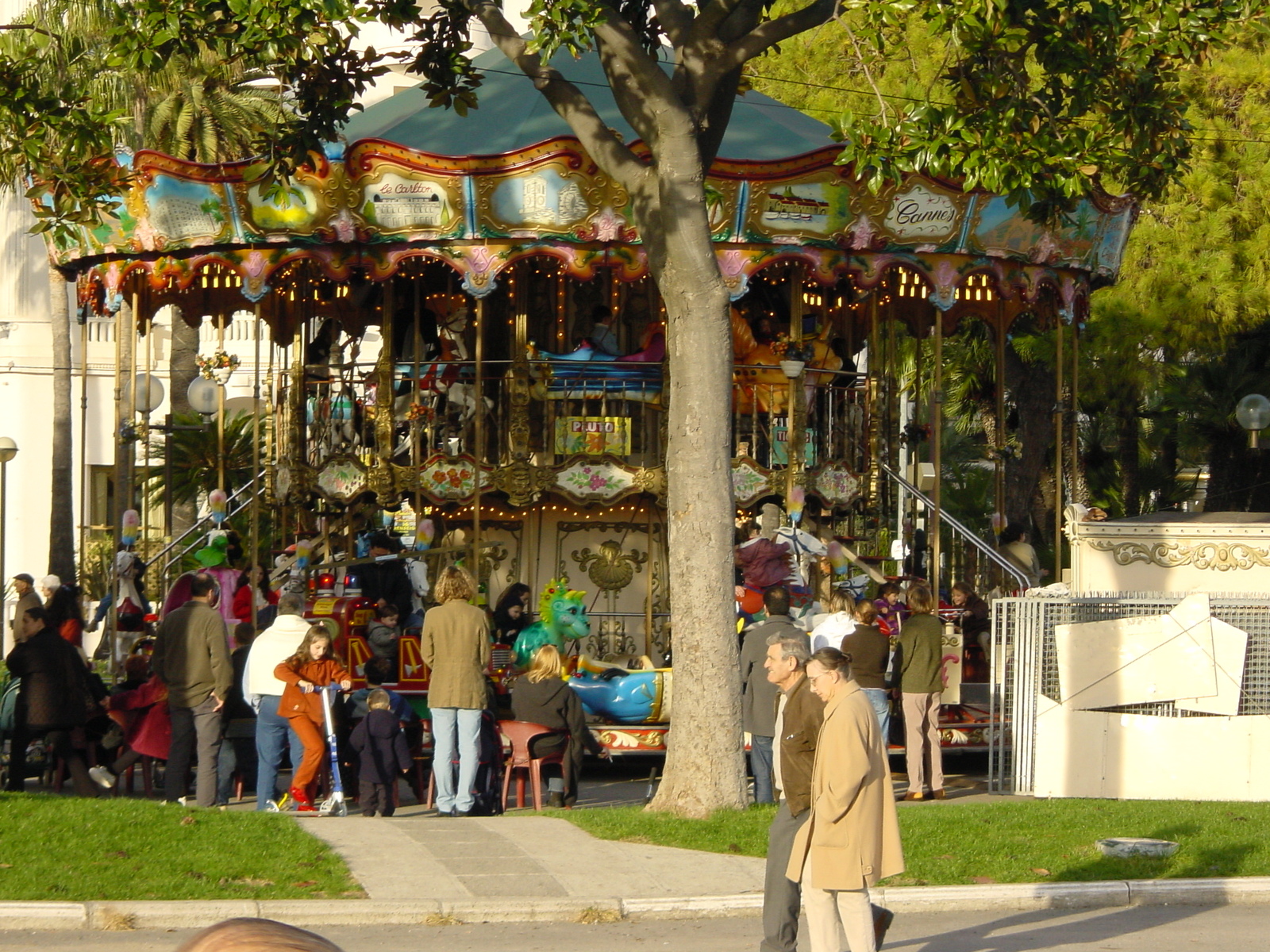 รูปถ่าย ฝรั่งเศส(France) คานส์(Cannes) 2000-12 14