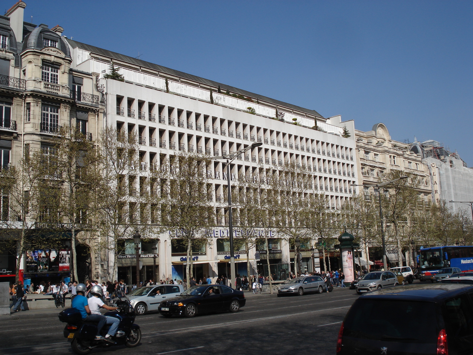 รูปถ่าย ฝรั่งเศส(France) ปารีส(Paris) ช็องเซลีเซ(Champs Elysees) 2006-04 1