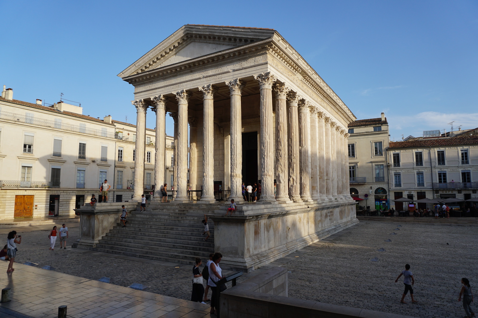 รูปถ่าย ฝรั่งเศส(France) นีเมอ(Nimes) 2017-08 11
