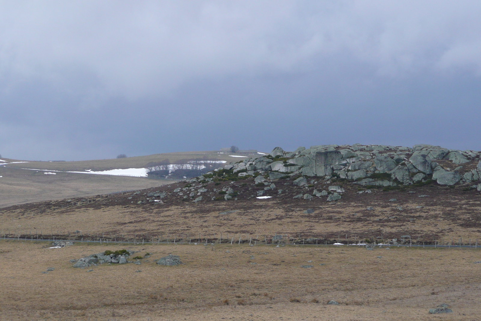 รูปถ่าย ฝรั่งเศส(France) โอบรัก(L'Aubrac) 2008-04 105