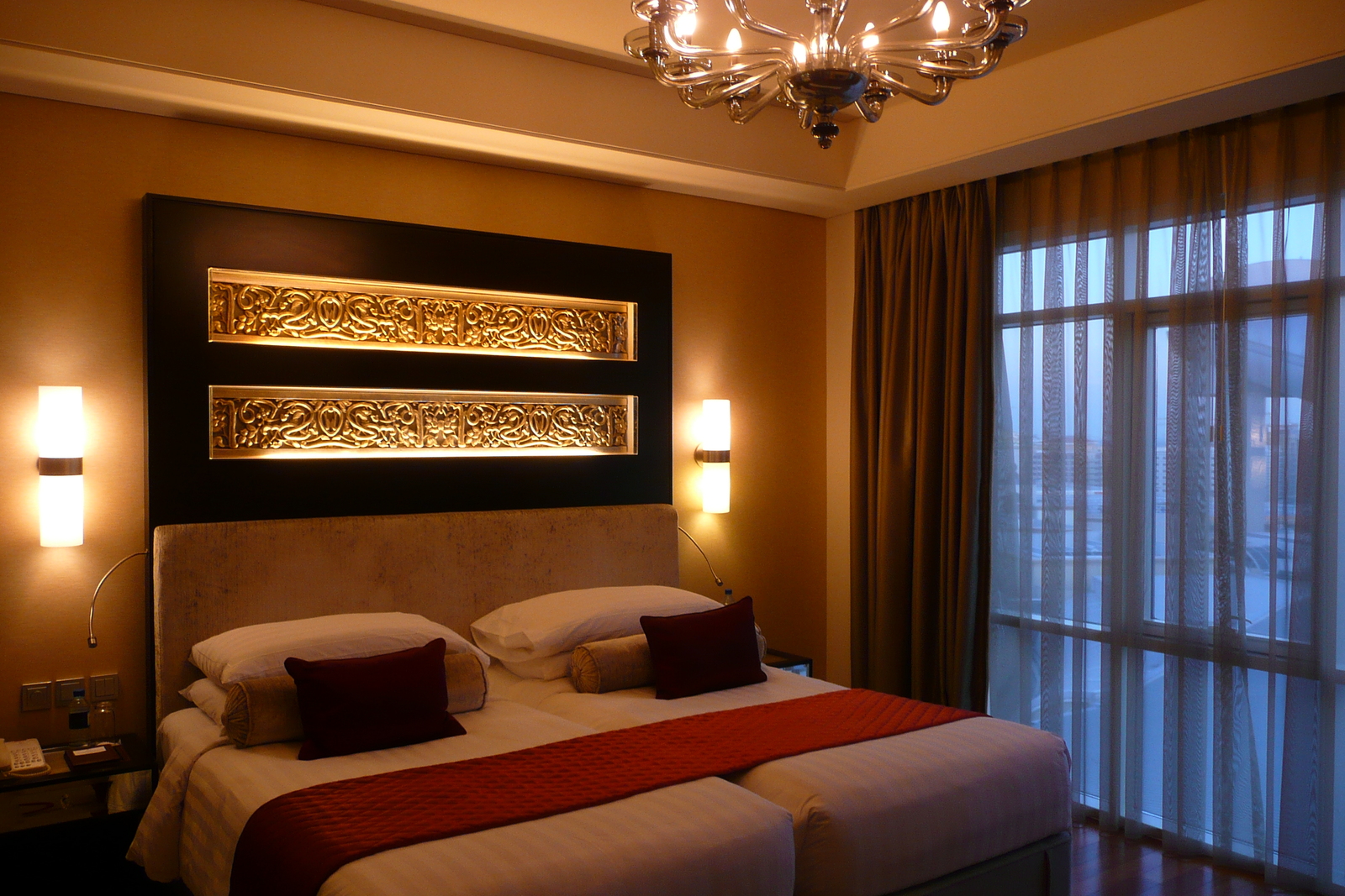 รูปถ่าย สหรัฐอาหรับเอมิเรตส์(United Arab Emirates) ดูไบ(Dubai) โรงแรมเคมพินสกี้ มอลล์ออฟดิเอมิเรตส์(Kempinski Hotel Mall of the Emirates) 2009-01 7