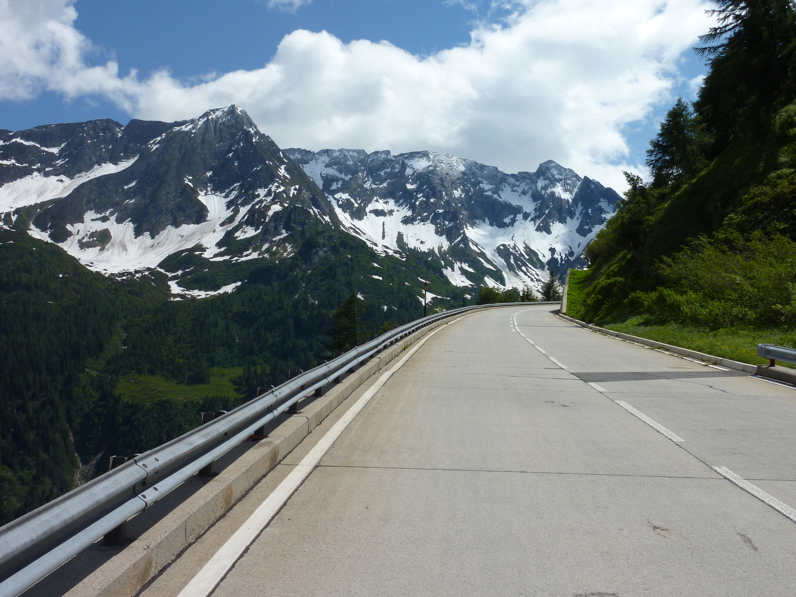 รูปถ่าย สวิสเซอร์แลนด์(Switzerland) ช่องเขากอตธาร์ด(Gotthard Pass) 2009-06 52