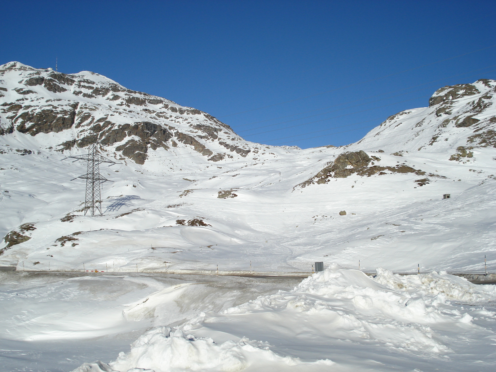 รูปถ่าย สวิสเซอร์แลนด์(Switzerland) จากปอนเตรซีนาไปลาโกเบียนโก(From Pontresina to Lago Bianco) 2007-01 13