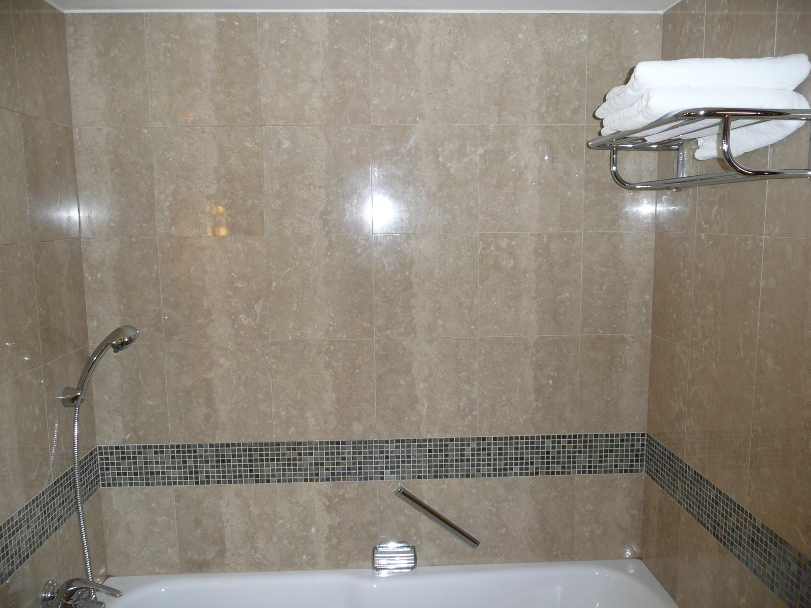 รูปถ่าย ฮังการี(Hungary) บูดาเปสต์(Budapest) โรงแรมเคมพินสกี้ คอร์วินุส(Kempinski Hotel Corvinus) 2007-06 70