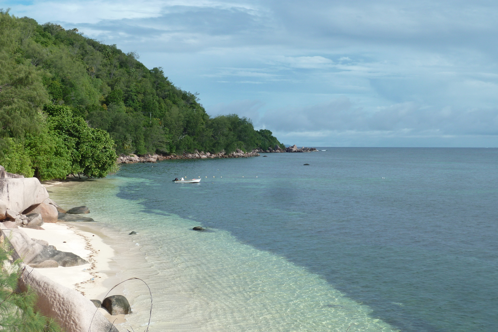 รูปถ่าย เซเชลส์(Seychelles) เกาะปราลิน(Praslin) 2011-10 177