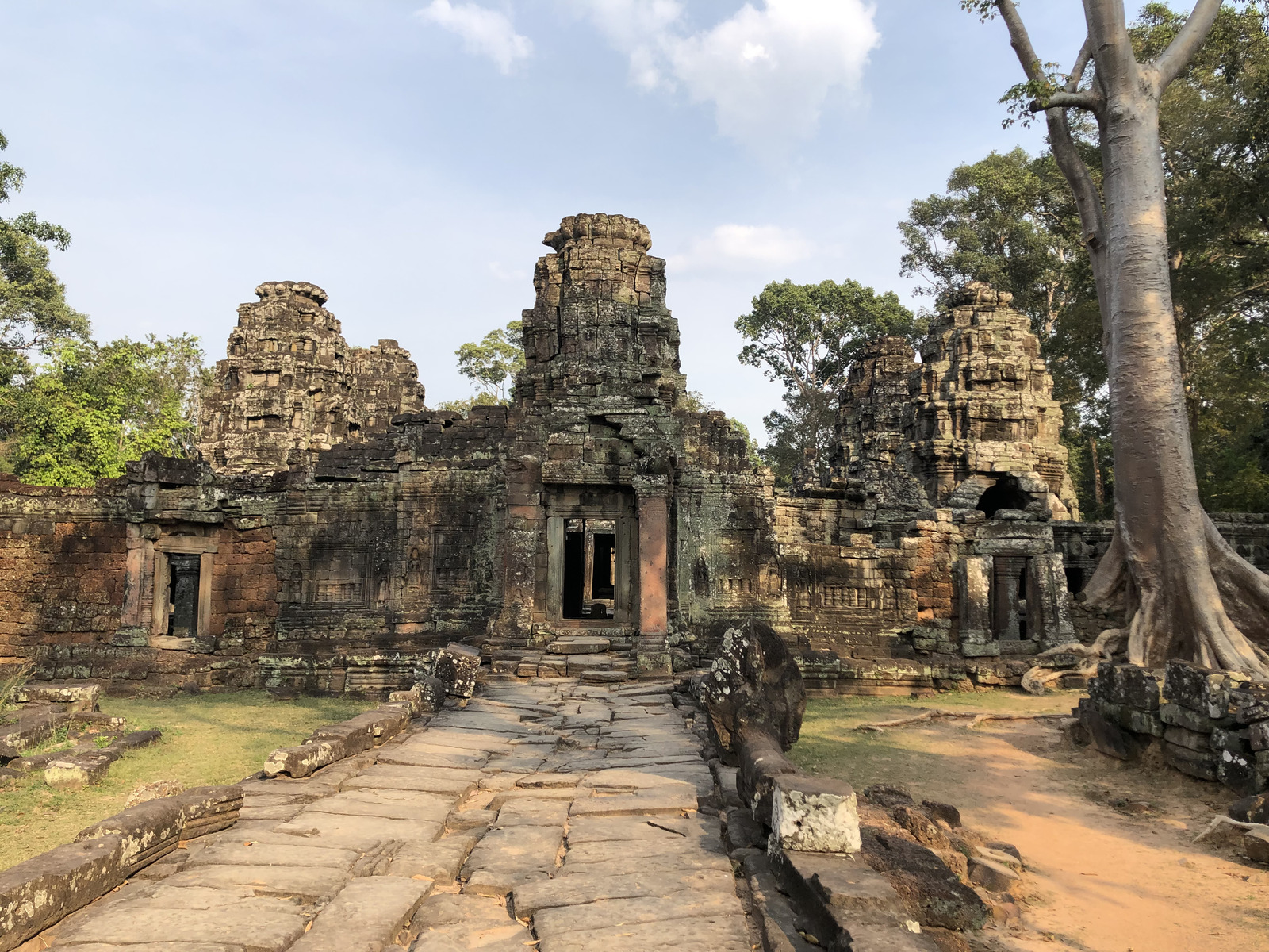 รูปถ่าย กัมพูชา(Cambodia) เสียมราฐ(Siem Reap) ปราสาทบันทายกุฎี(Banteay Kdei) 2023-01 45