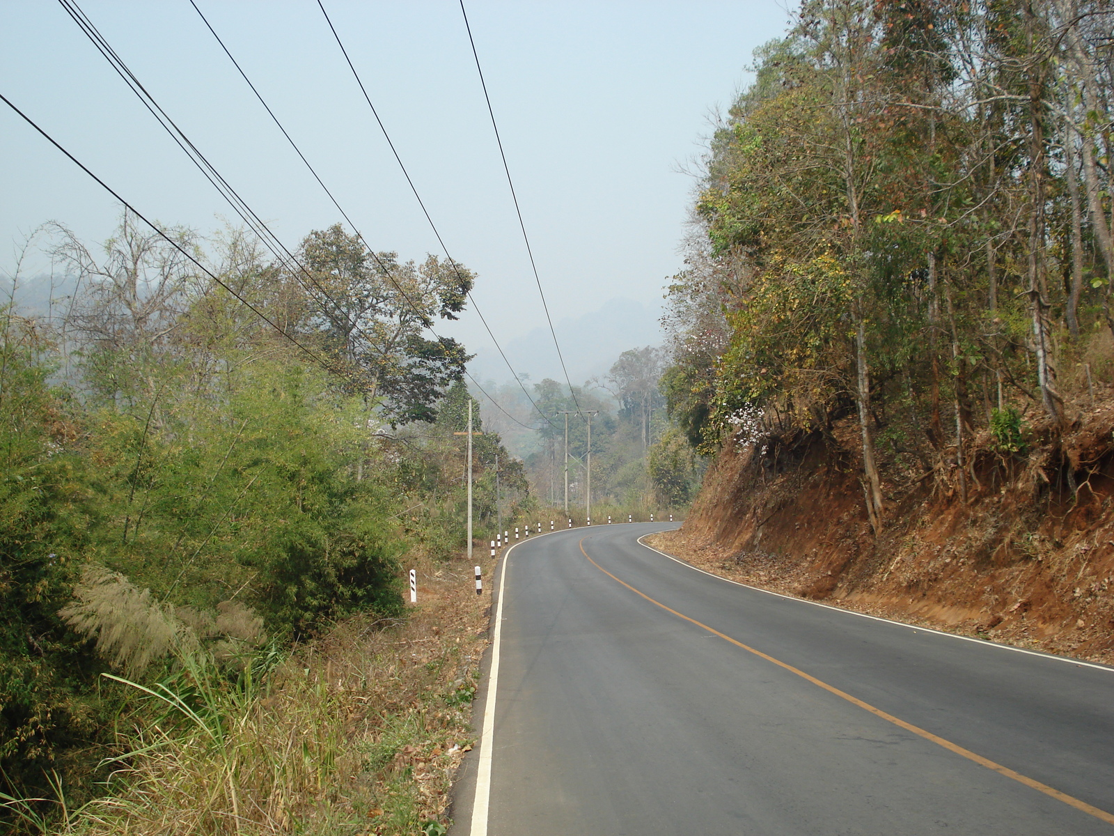 รูปถ่าย ไทย(Thailand) ถนนจากปางมะผ้าไปปาย(Pang Mapha to Pai road) 2007-02 13