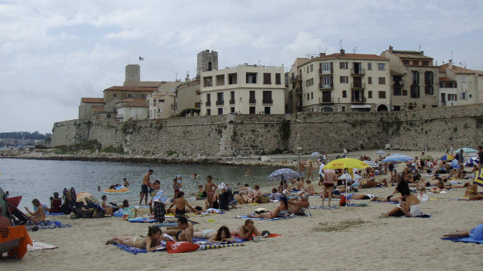 รูปถ่าย ฝรั่งเศส(France) อองทีป(Antibes) หาดลากราแว็ต(Plage de la Gravette) 2007-08 7