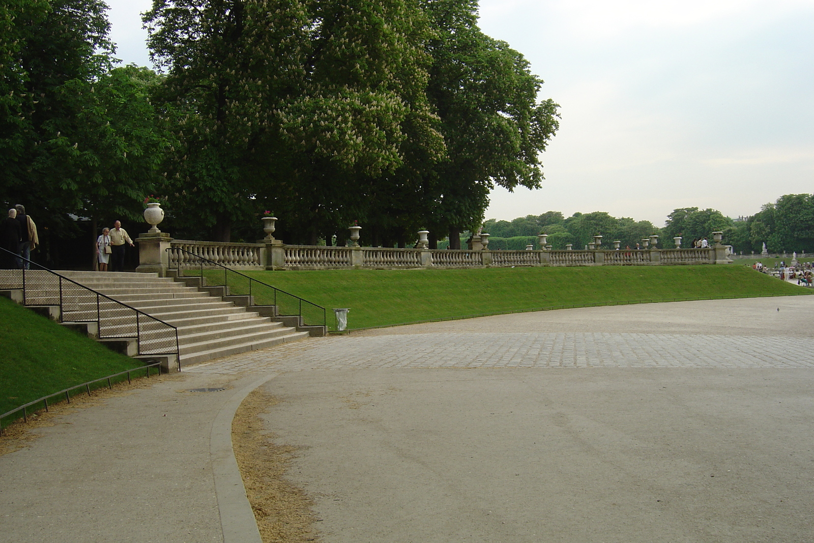 รูปถ่าย ฝรั่งเศส(France) ปารีส(Paris) สวนลักเซมเบิร์ก(Luxembourg Garden) 2007-04 129