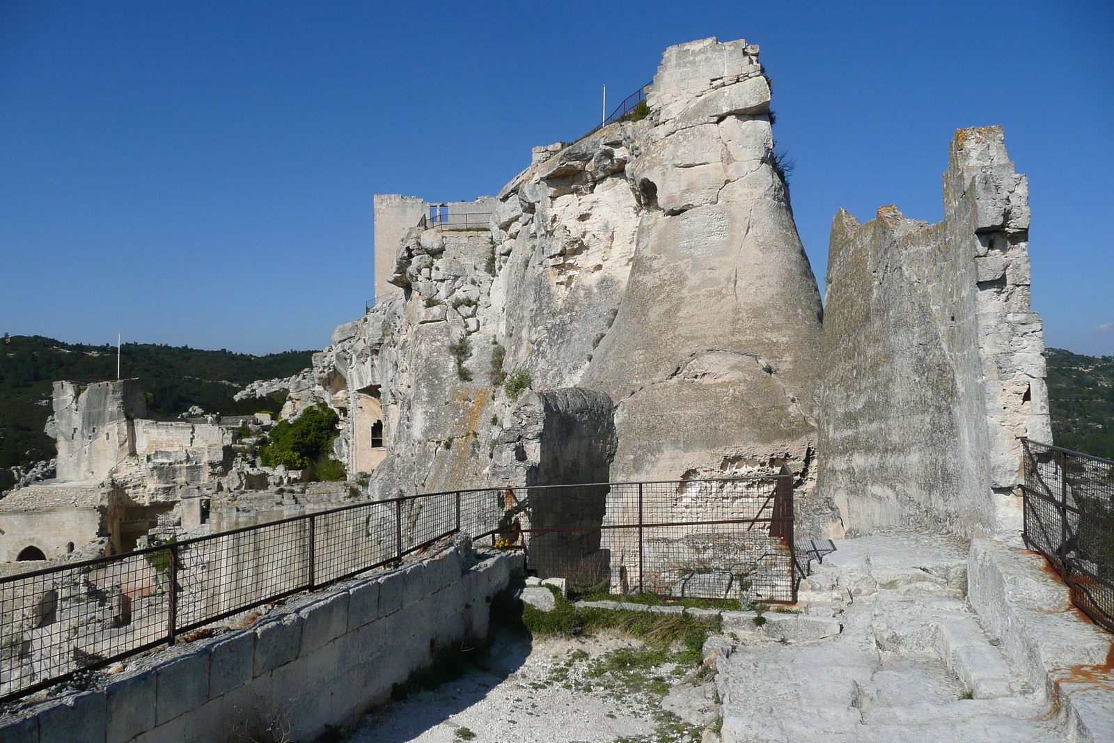รูปถ่าย ฝรั่งเศส(France) เลส์โบเดอโพรว็องซ์(Baux de Provence) ปราสาทโบเดอโพรว็องส์(Baux de Provence Castle) 2008-04 27