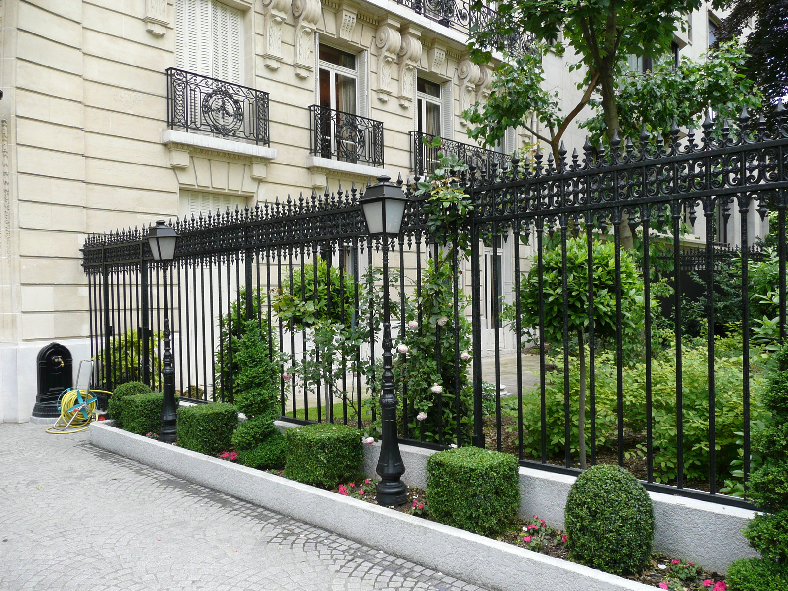 รูปถ่าย ฝรั่งเศส(France) ปารีส(Paris) ถนนฟอช(Avenue Foch) 2007-06 18