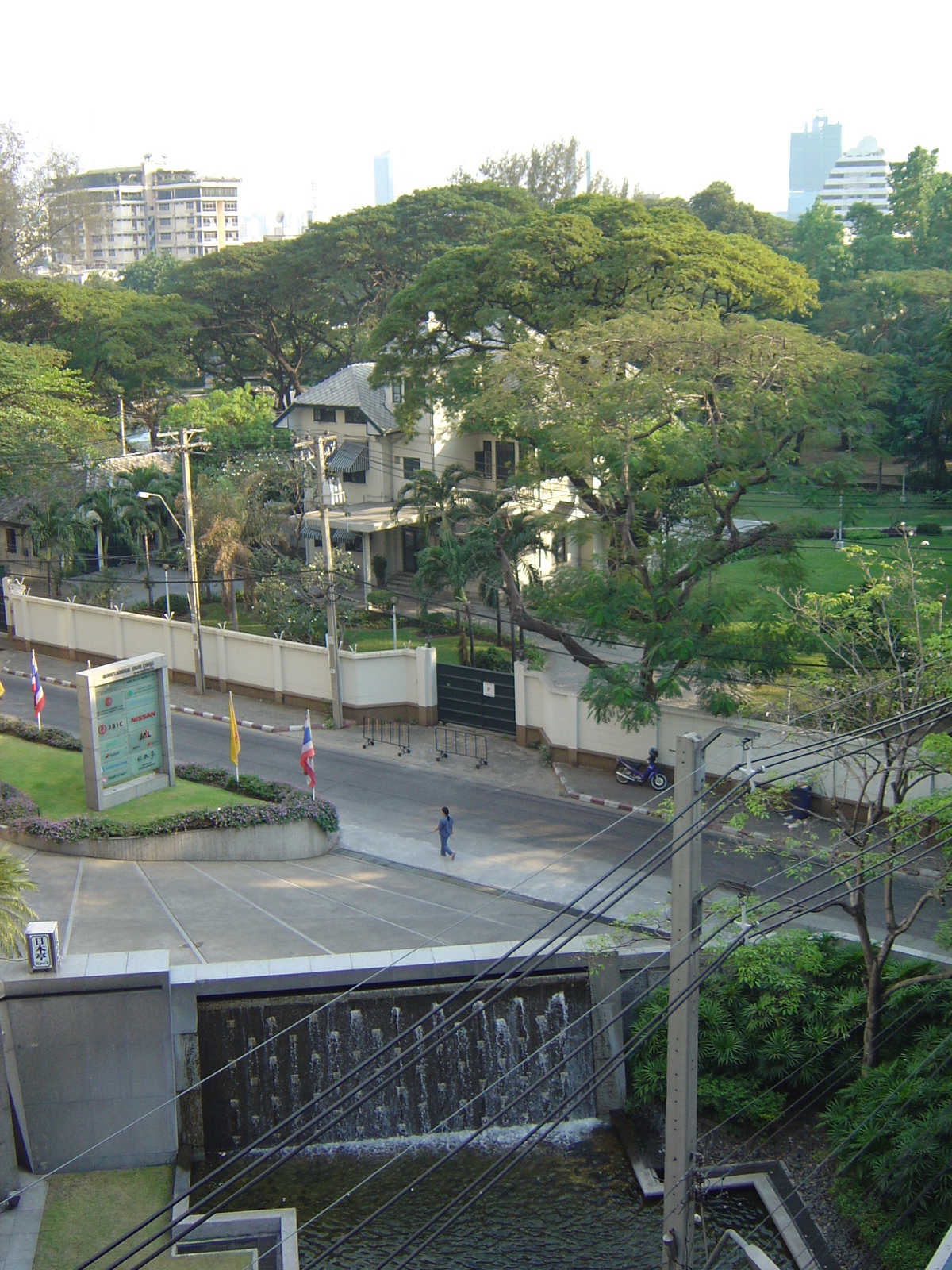 รูปถ่าย ไทย(Thailand) กรุงเทพมหานคร(Bangkok) รถไฟฟ้า(Sky Train) 2004-12 110