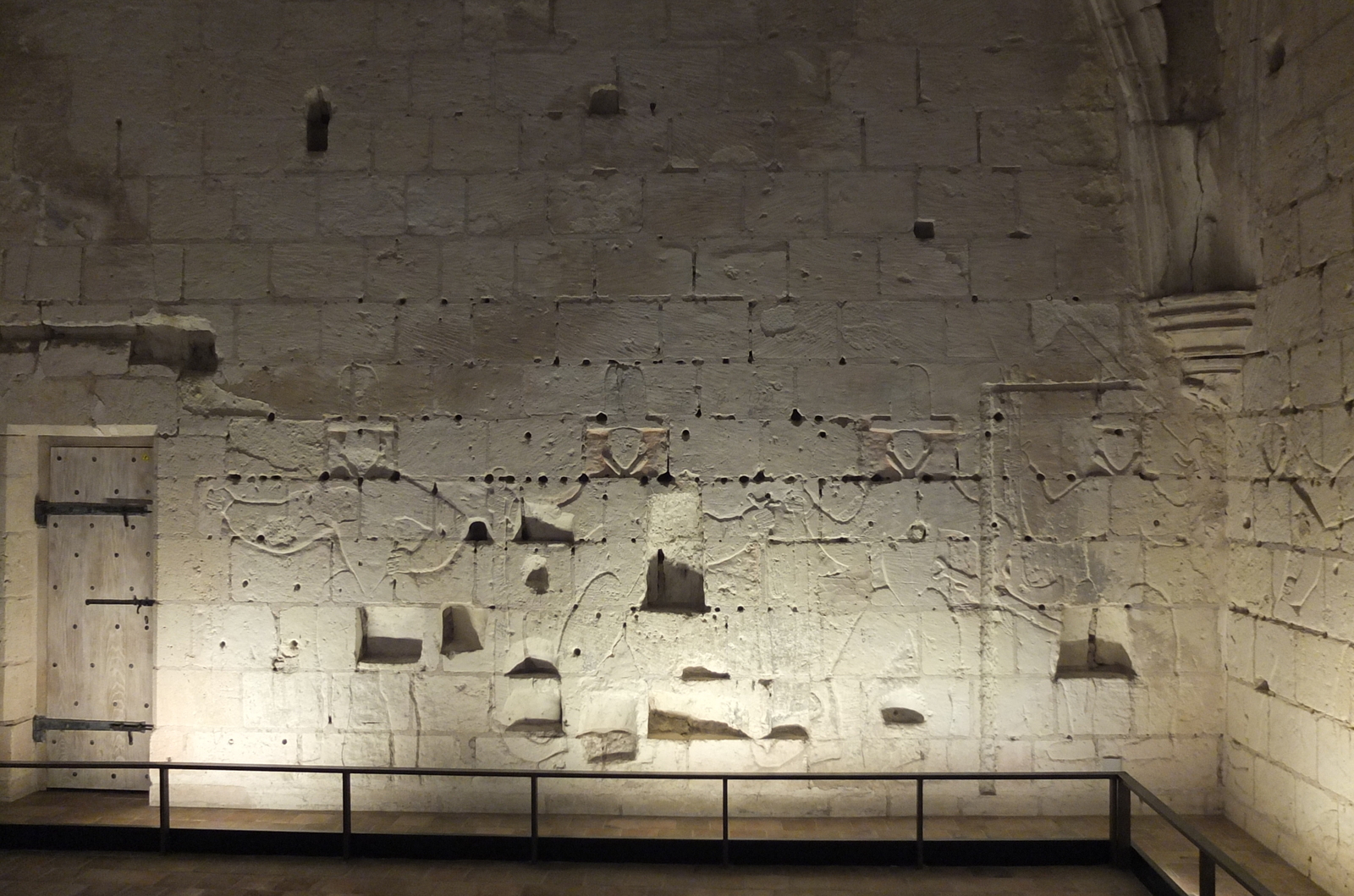 รูปถ่าย ฝรั่งเศส(France) ปราสาทลอช(Loches Castle) 2013-01 26
