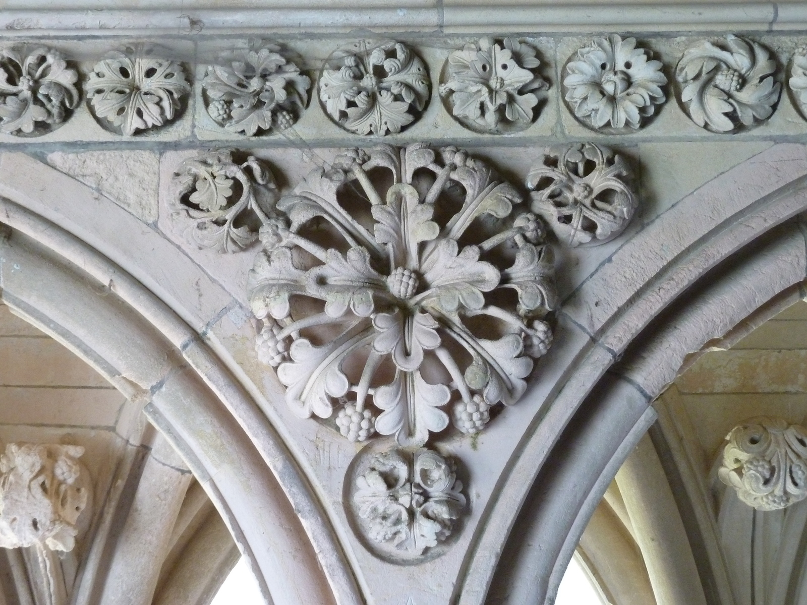 รูปถ่าย ฝรั่งเศส(France) มงแซ็งมีแชล(Mont St Michel) ระเบียงคดแอบบีมงแซ็งมีแชล(Mont St Michel Abbey Cloister) 2010-04 50