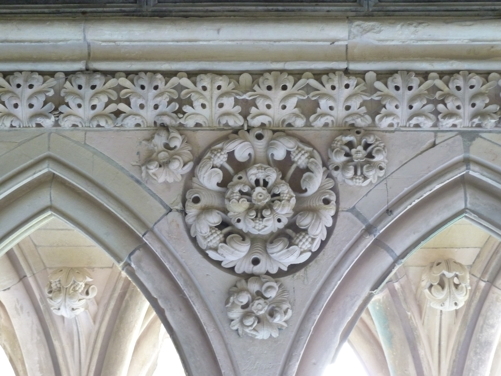 รูปถ่าย ฝรั่งเศส(France) มงแซ็งมีแชล(Mont St Michel) ระเบียงคดแอบบีมงแซ็งมีแชล(Mont St Michel Abbey Cloister) 2010-04 40