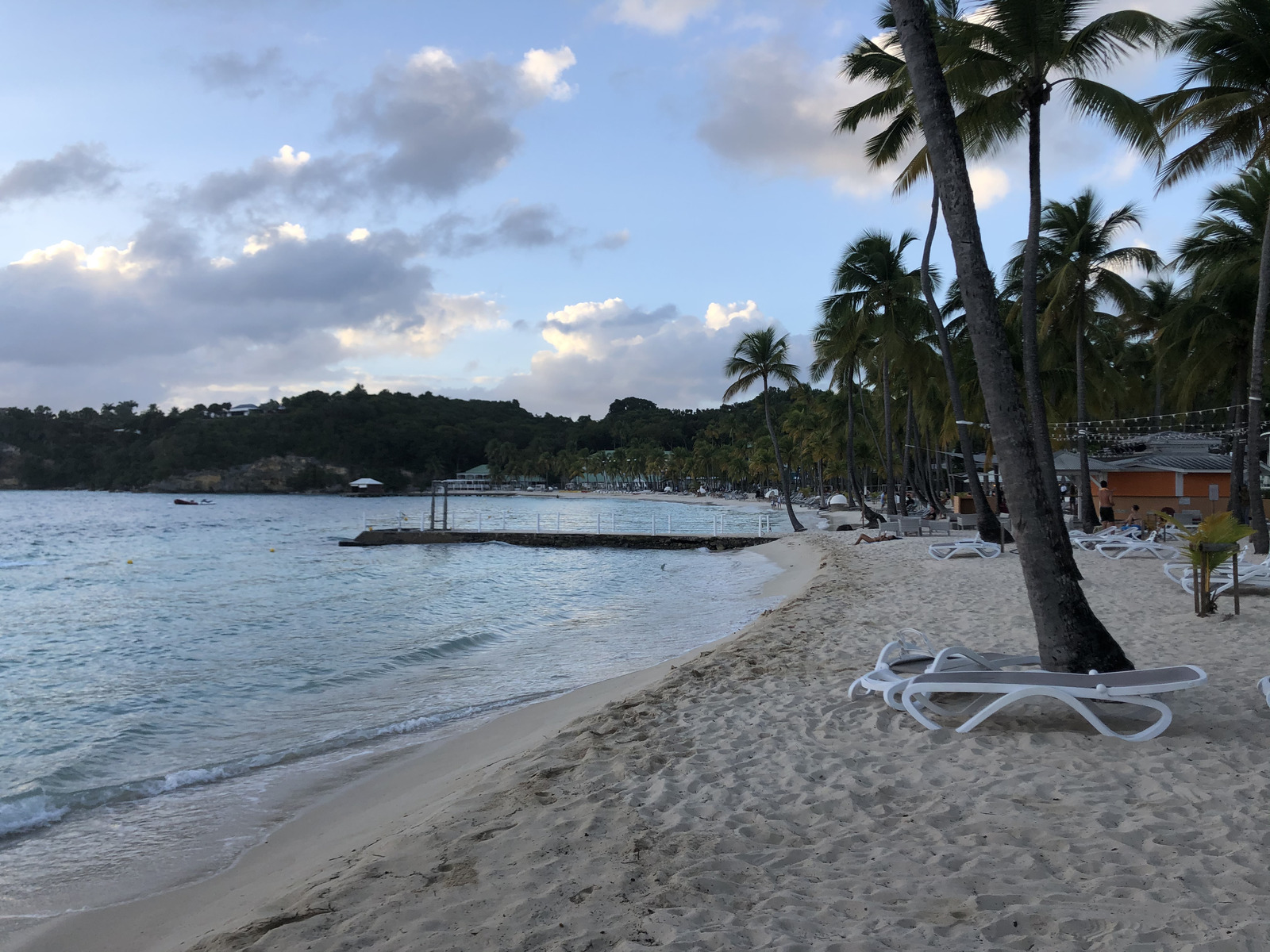 รูปถ่าย กวาเดอลูป(Guadeloupe) แซ็งตาน(Sainte Anne) 2021-02 90