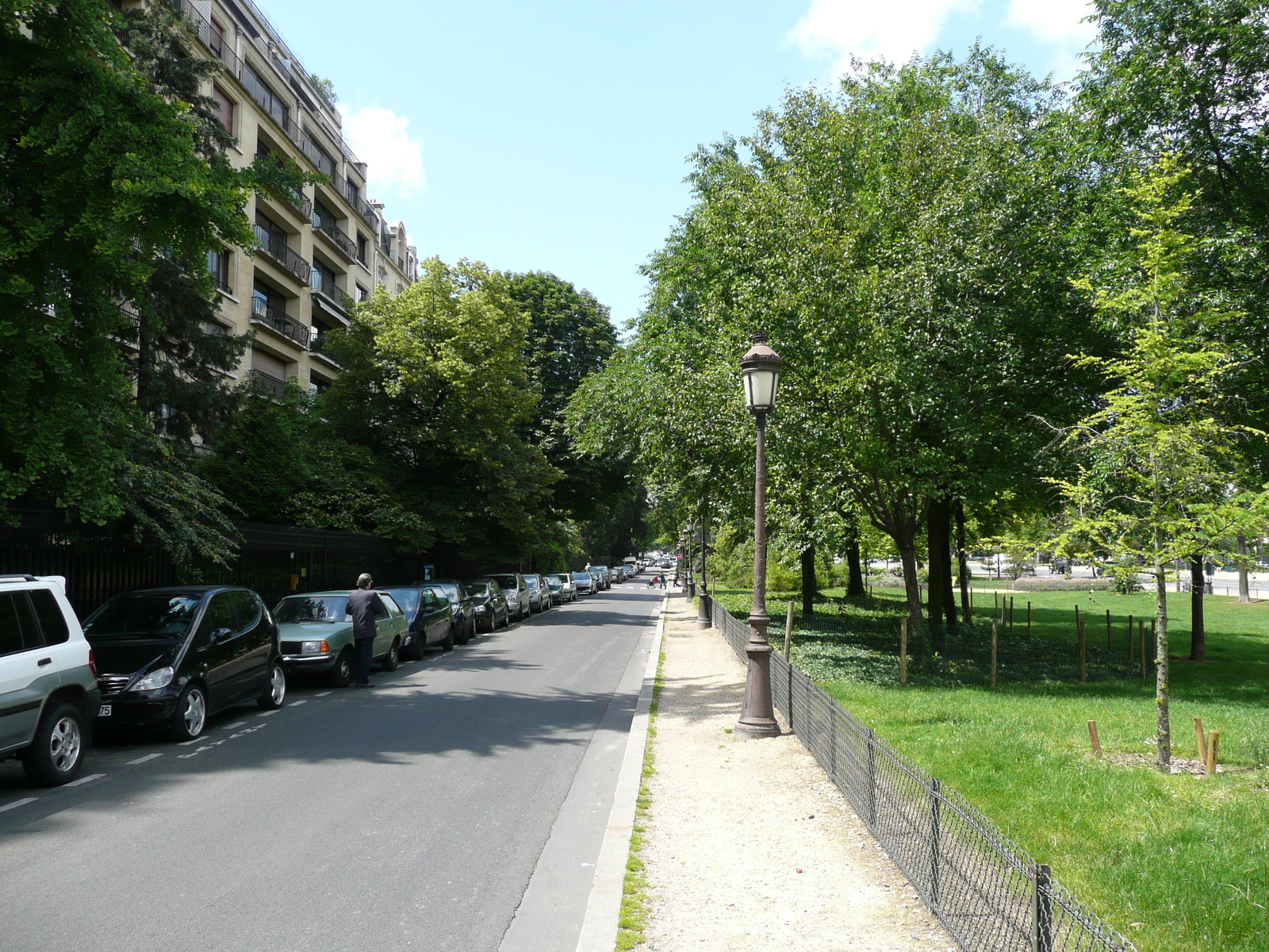 รูปถ่าย ฝรั่งเศส(France) ปารีส(Paris) ถนนฟอช(Avenue Foch) 2007-06 30