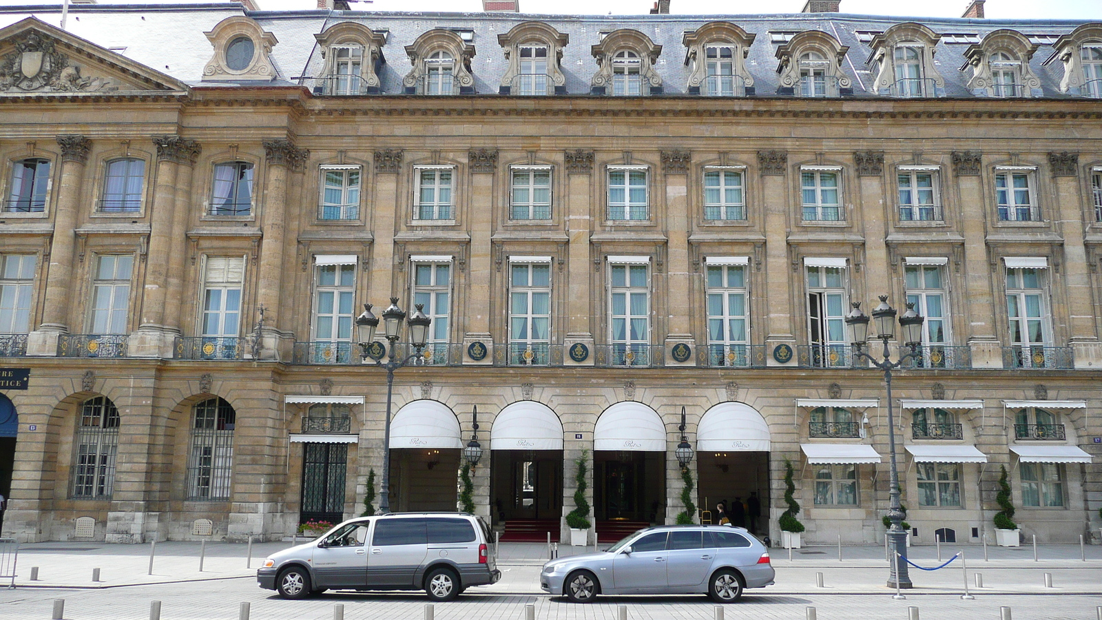 รูปถ่าย ฝรั่งเศส(France) ปารีส(Paris) จัตุรัสว็องโดม(Place Vendome) 2007-07 91