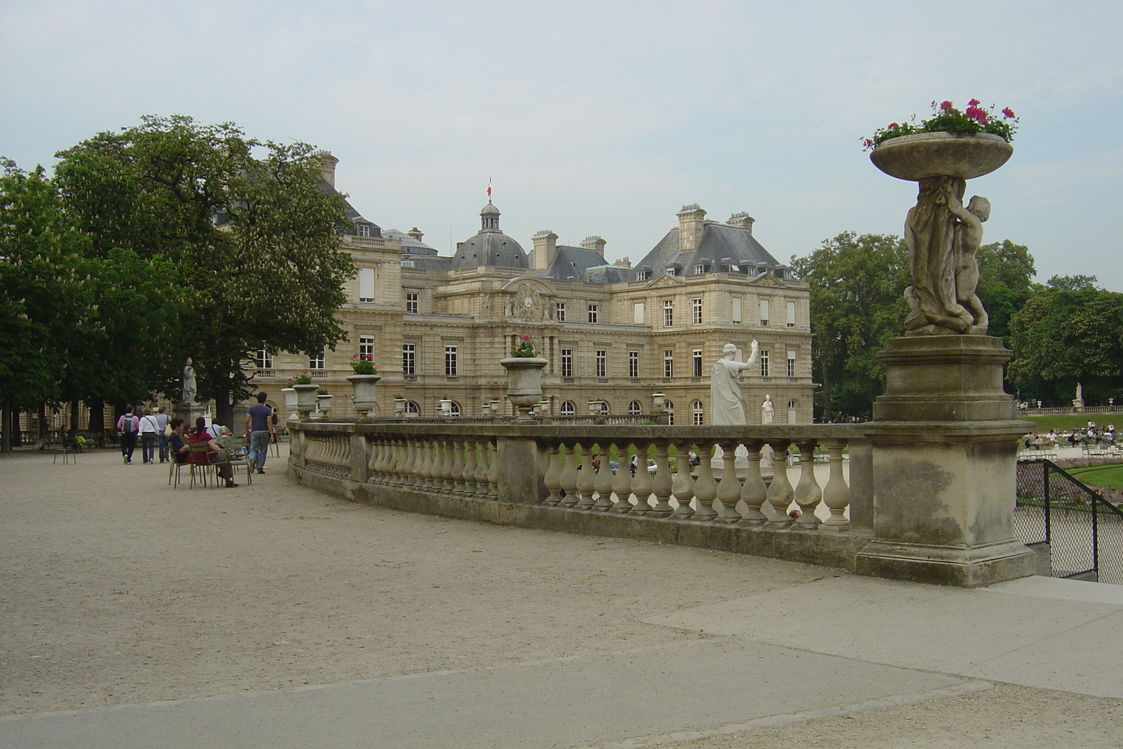 รูปถ่าย ฝรั่งเศส(France) ปารีส(Paris) สวนลักเซมเบิร์ก(Luxembourg Garden) 2007-04 147