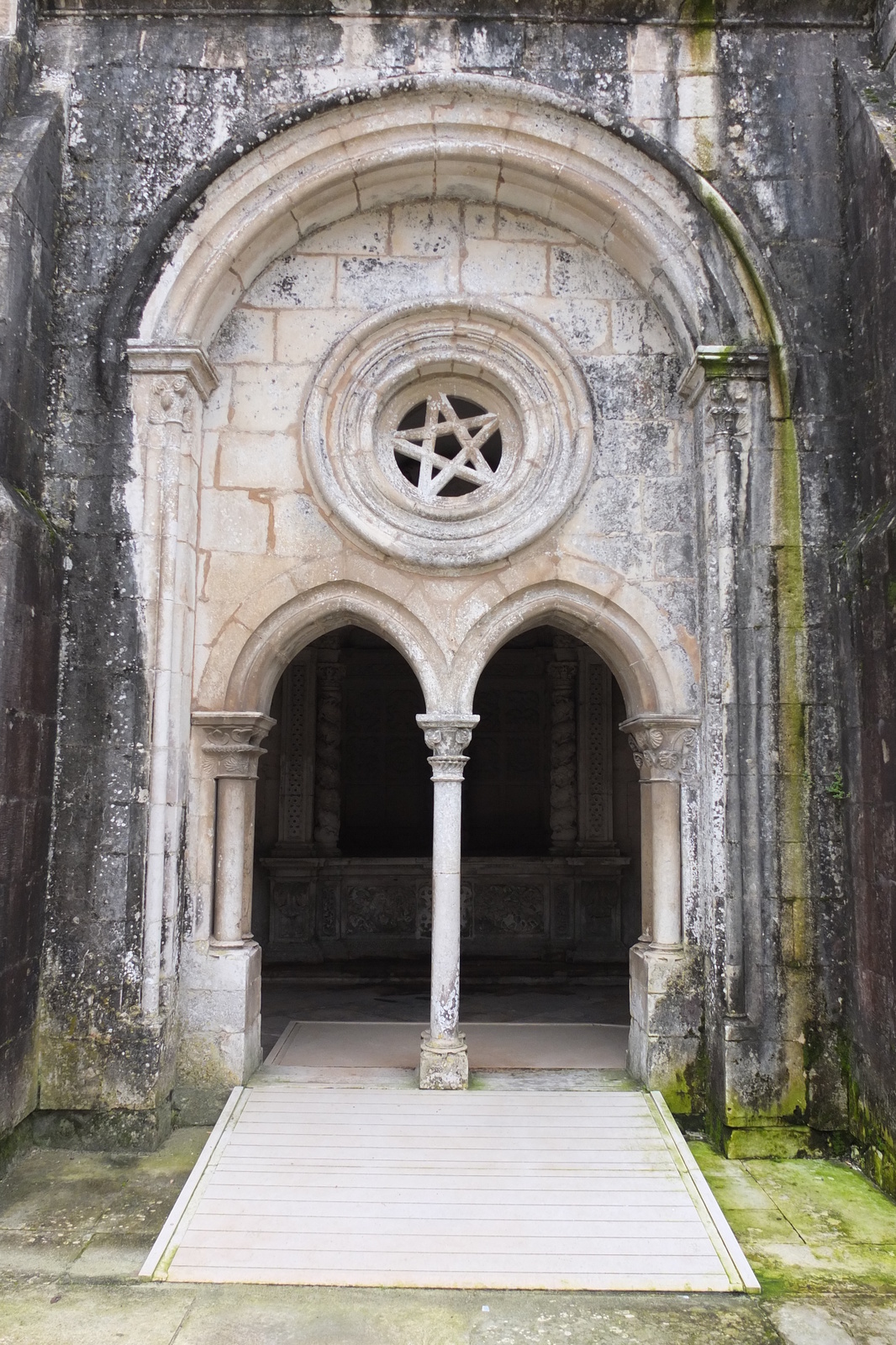 รูปถ่าย โปรตุเกส(Portugal) อัลโกบาซา(Alcobaca) 2013-01 78
